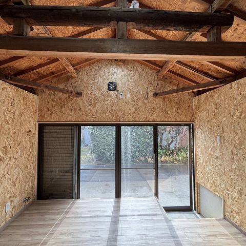 孫夫婦のためのリフォーム。都市ガスの引き込みや工房作りも。 アイキャッチ画像